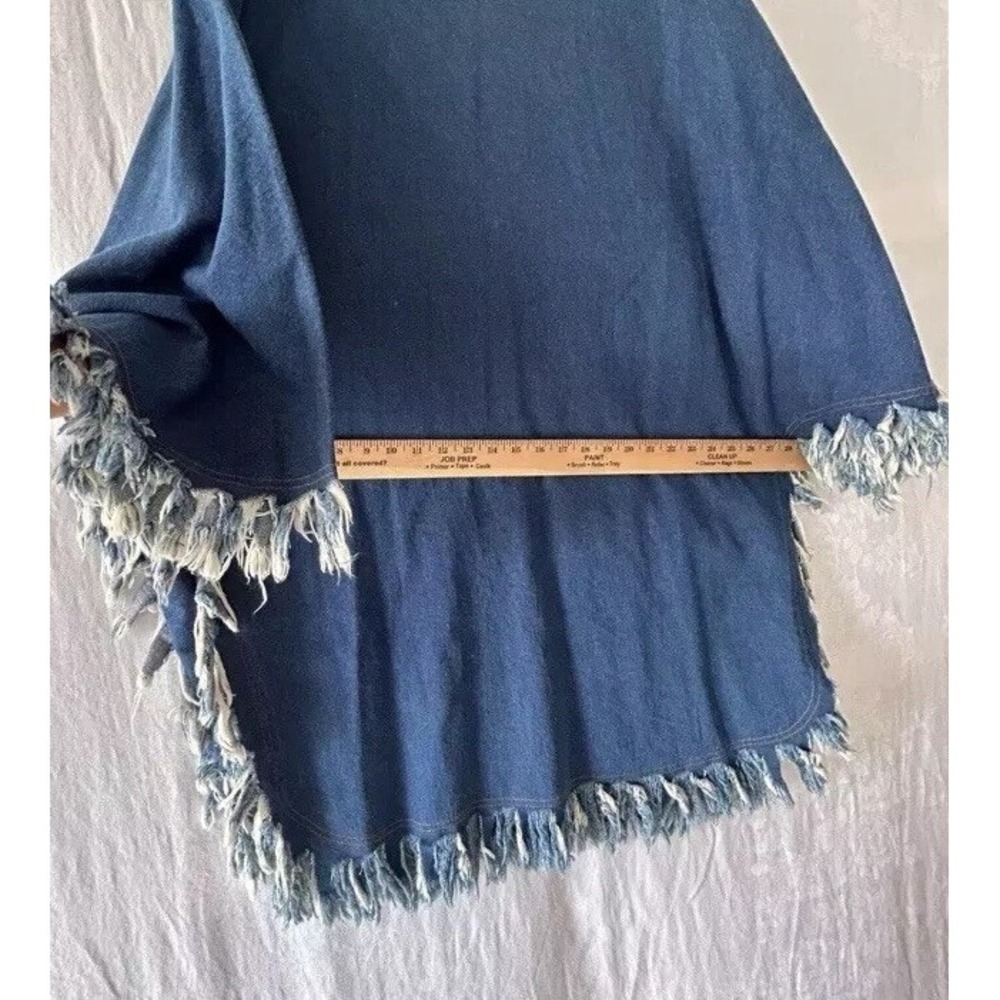Vtg Denim Poncho Shirt XL Fringe Paint Western Boho‎ Chic Dolly Art Nashville - Picture 12 of 16